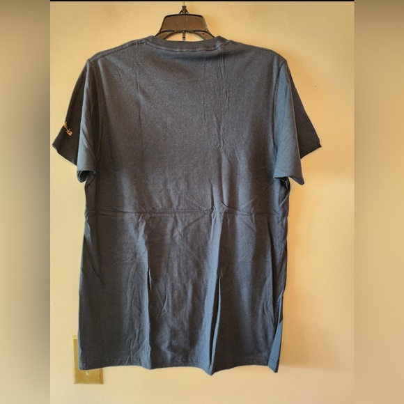 Columbia Mountains Navy Blue T-shirt Size medium - Picture 5 of 5